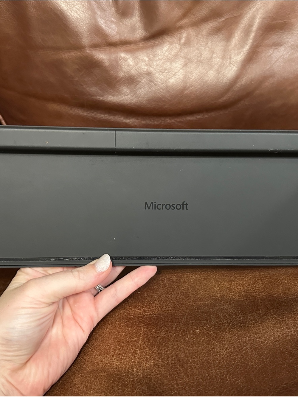 Microsoft Designer Wireless Keyboard - Picture 2 of 4